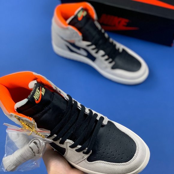 Nike Air Jordan 1 AJ1